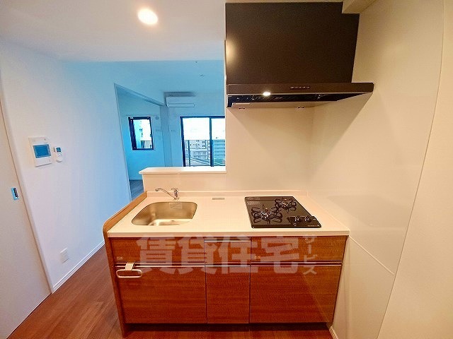 キッチン　同マンション同間取り別部屋写真