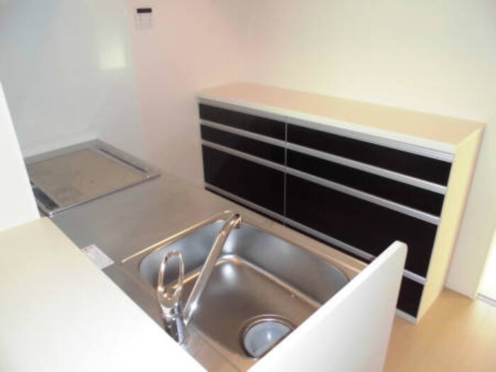 キッチン　同建物別号室