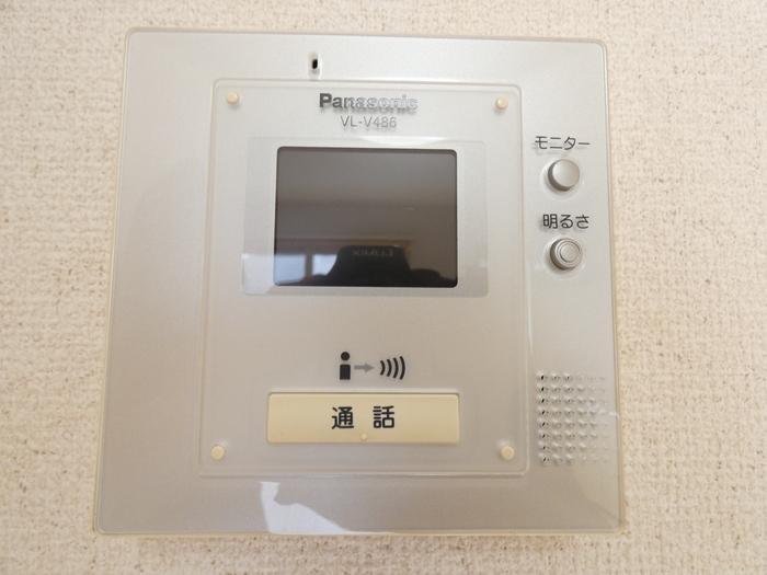 セキュリティ　モニター付きインターホン