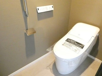 トイレ　※同仕様写真