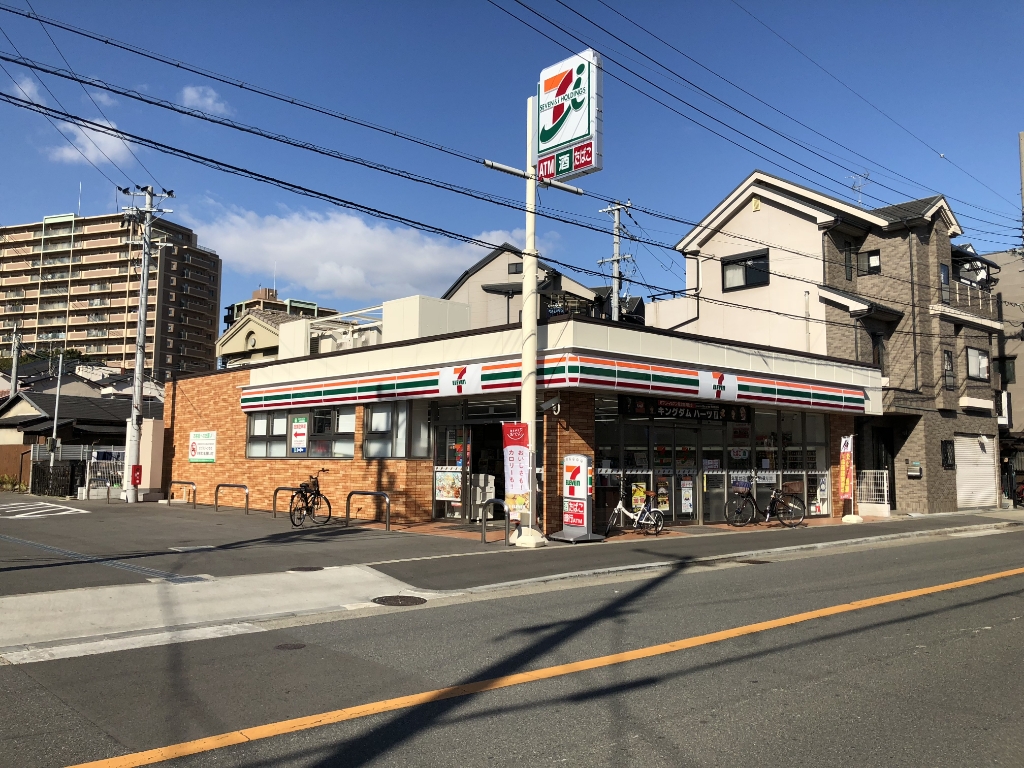 コンビニ　セブンイレブン大阪毛馬橋店（コンビニ）まで737m