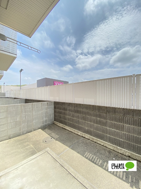 バルコニー　バルコニー