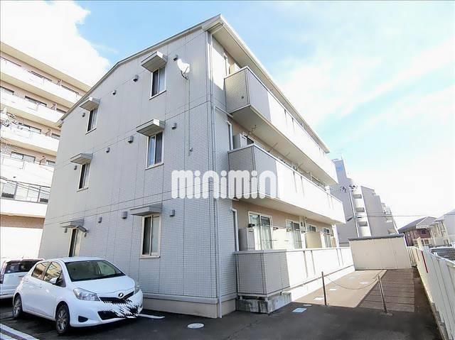 建物外観　２０１１年築のアパートです。