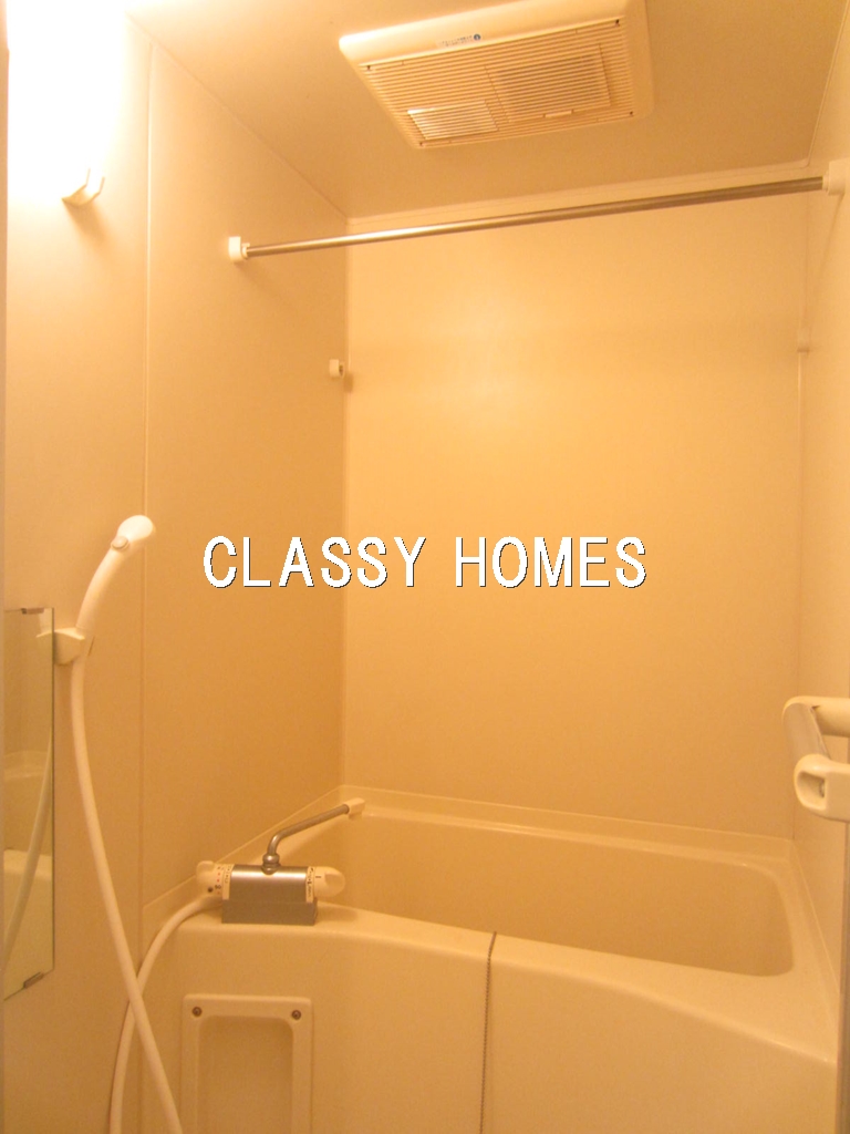 バス・シャワールーム　2003年竣工　ステージファースト大森駅前：バス