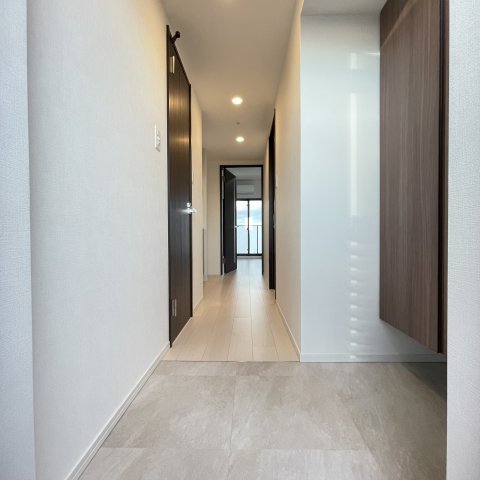 玄関　同仕様タイプです