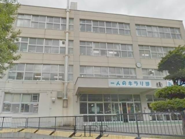 小学校　札幌市立ひばりが丘小学校（小学校）まで227m