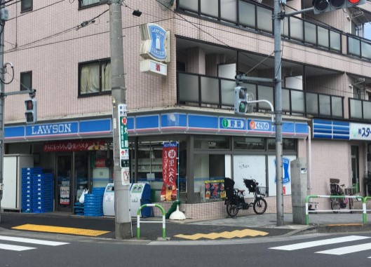 コンビニ　ローソン 田端六丁目店（コンビニ）まで385m