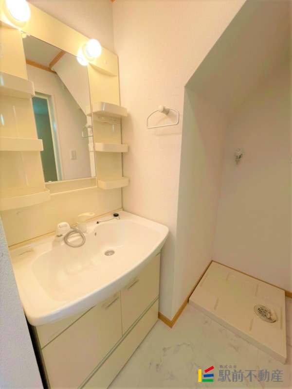 洗面設備　エアコン付です☆