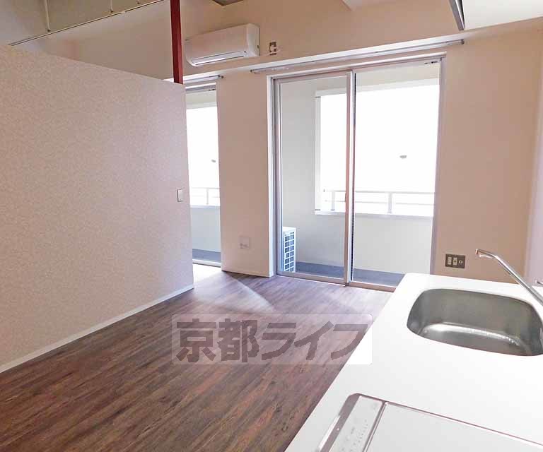 居室・リビング　広々としたお部屋です。