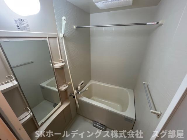 バス・シャワールーム　バス