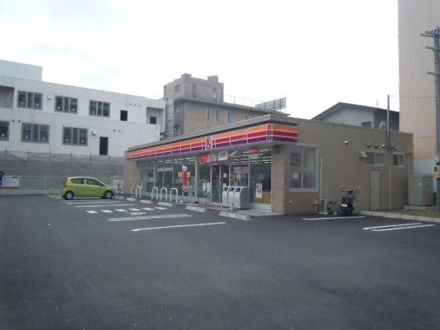 コンビニ　サークルＫ　名東藤見が丘店（コンビニ）まで435m