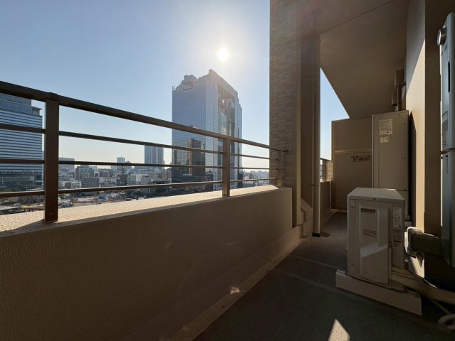 バルコニー　バルコニー