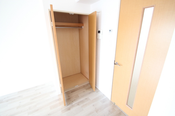 収納　※別部屋の写真です