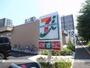 コンビニ　セブンイレブン（コンビニ）まで1016m