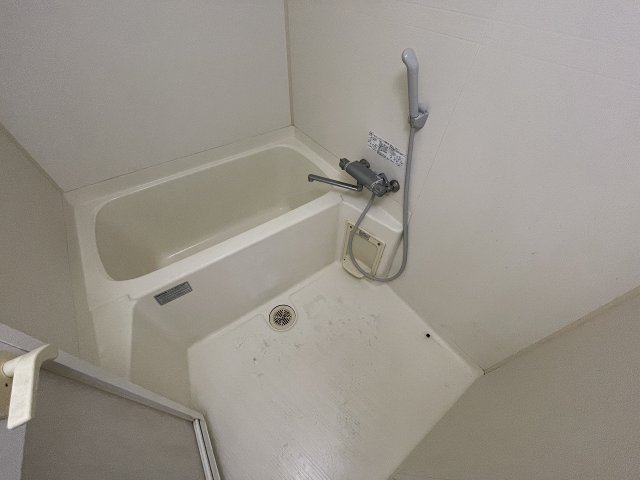 バス・シャワールーム　きれいなお風呂です