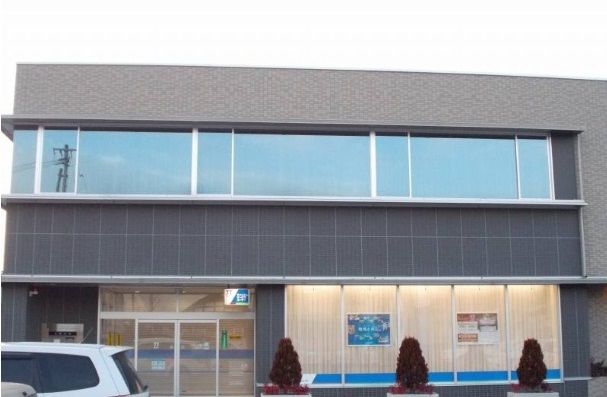 銀行　七十七銀行吉岡支店（銀行）まで210m