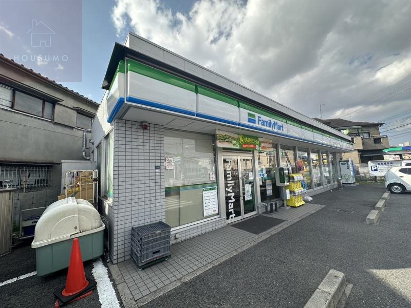 コンビニ　ファミリーマート 東太子一丁目店（コンビニ）まで359m