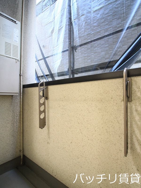バルコニー　別号室の画像。現況優先