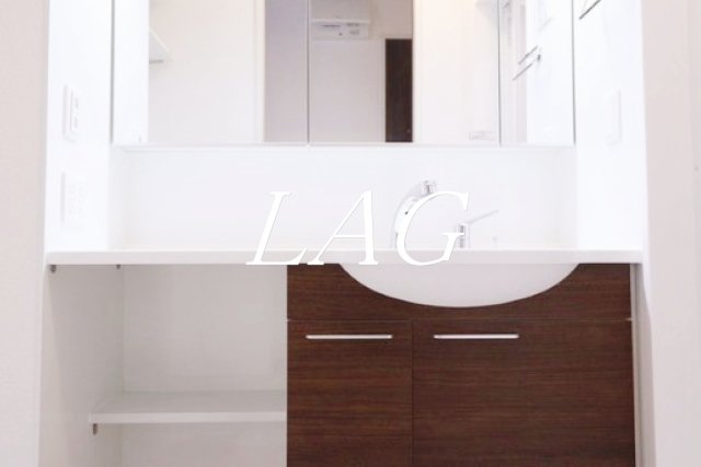 洗面設備　洗面台です。