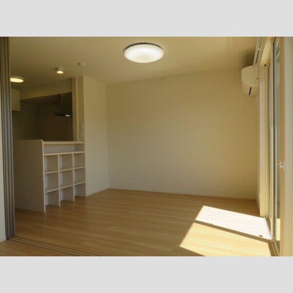 居室・リビング　おしゃれな居間です