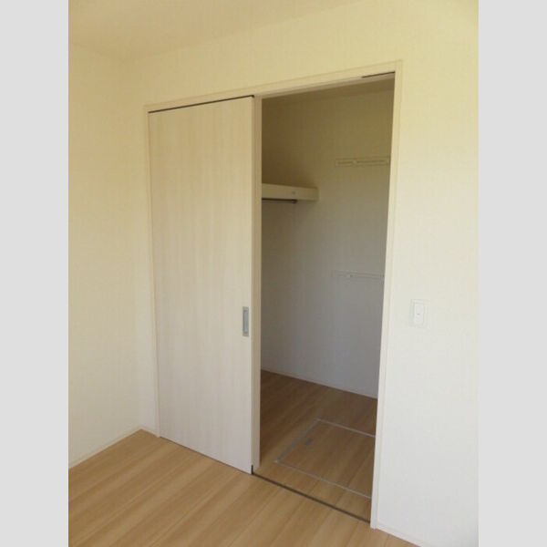 収納　たっぷりとした収納スペースです