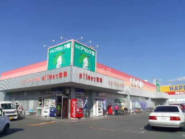 スーパー　マエダストア富田店（スーパー）まで566m