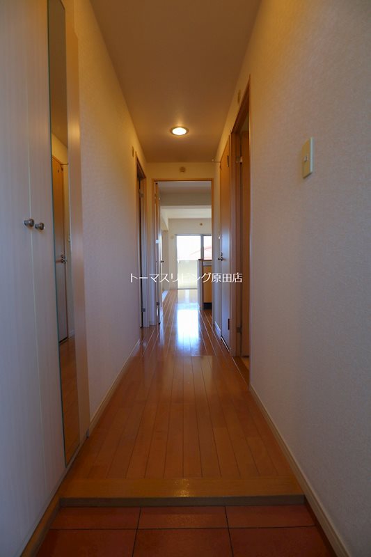 玄関　602号室写真