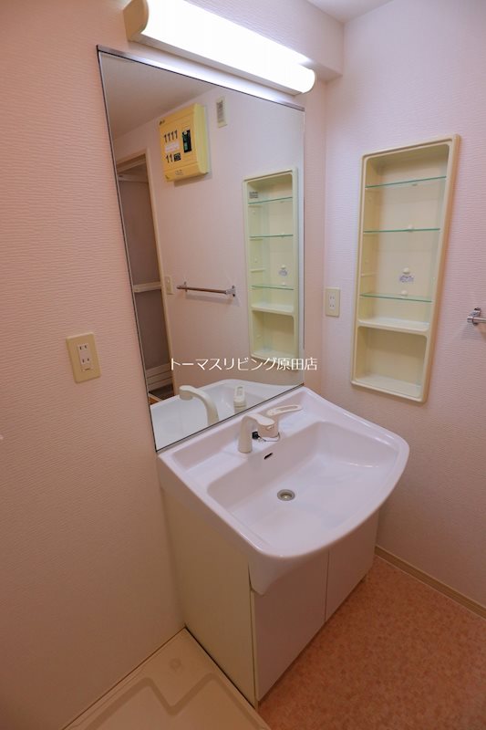 洗面設備　602号室写真