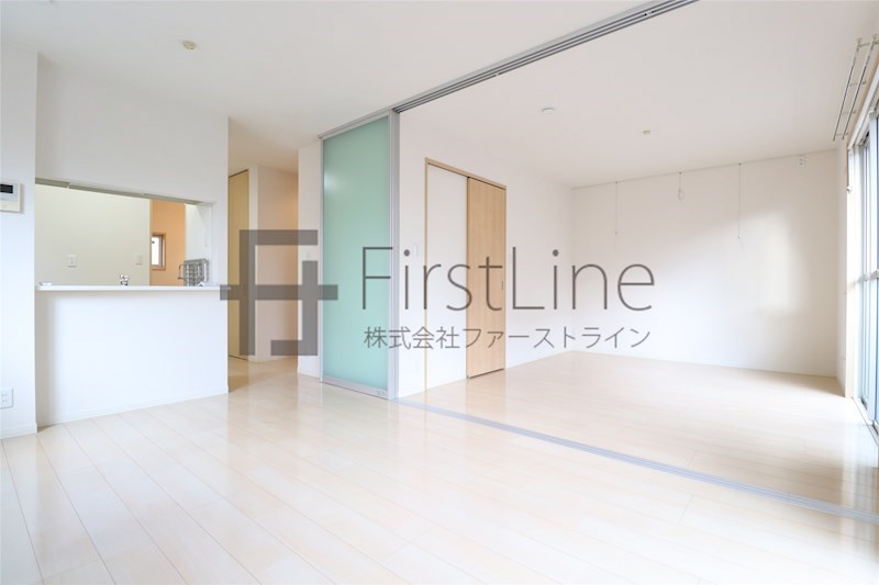 居室・リビング　※別棟の写真です