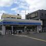 コンビニ　ローソン尼崎東難波町四丁目店（コンビニ）まで392m