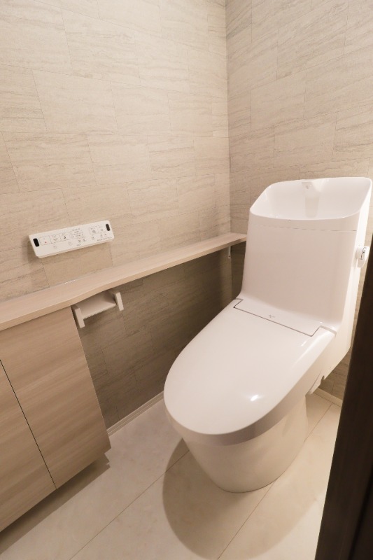 トイレ　図面と現状に相違がある場合には現状を優先