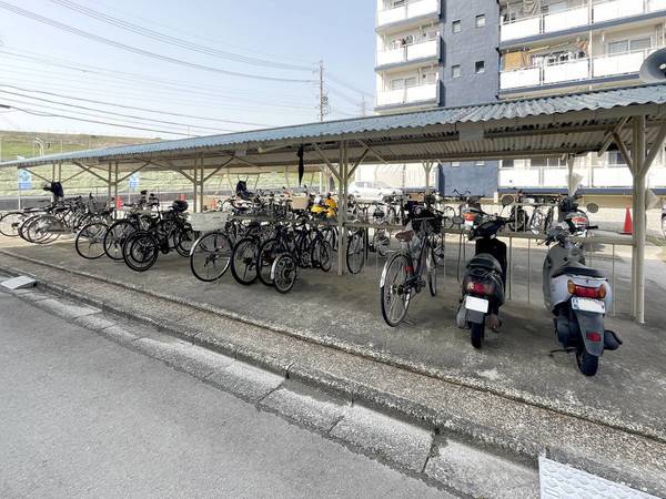 その他　駐輪場（その他）まで50m