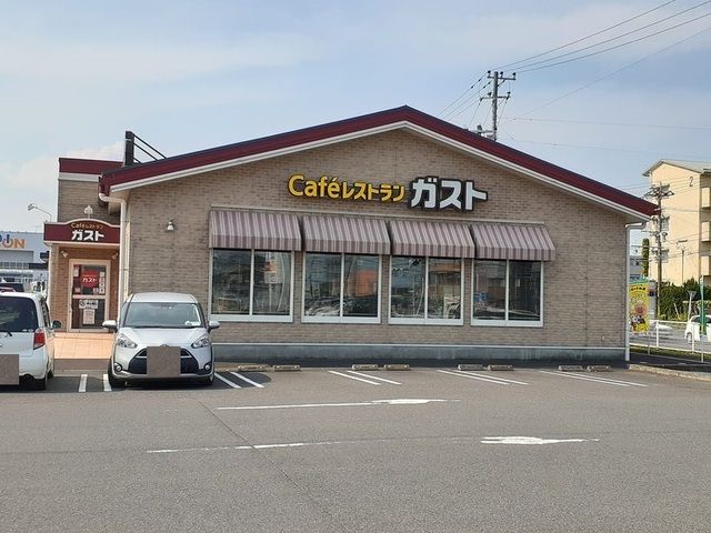 飲食店　ガスト加治木店（飲食店）まで350m