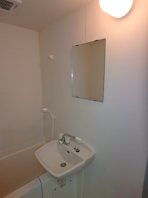 洗面設備　サッとお手入れ。