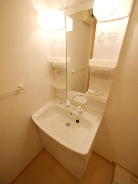 洗面設備　★洗面台の様子★