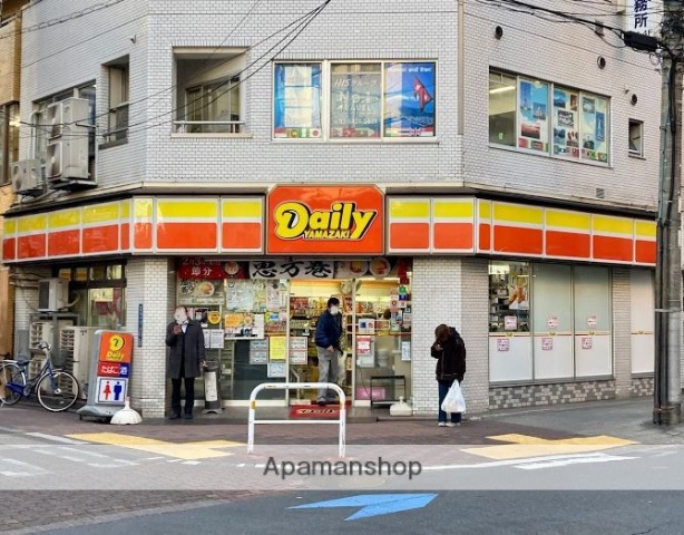 コンビニ　デイリーヤマザキ御園店（コンビニ）まで391m