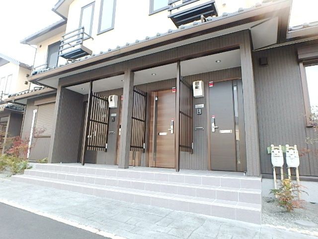 エントランス　外観・共用部分