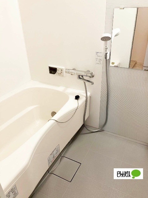 バス・シャワールーム　同タイプ別部屋