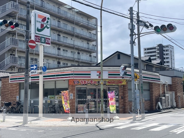 コンビニ　セブン－イレブン川口栄町１丁目店（コンビニ）まで62m