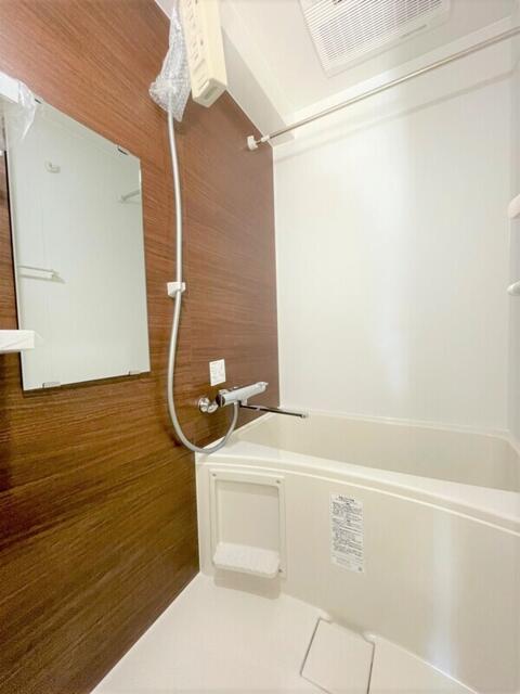 バス・シャワールーム　同物件別部屋