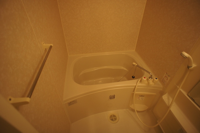 バス・シャワールーム　照明リモコン・給湯パネル