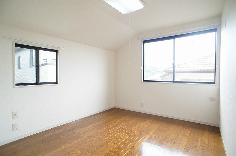 その他部屋・スペース　洋室6.4帖（2階）