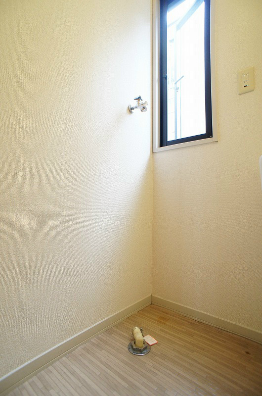 その他設備　洗濯機置場