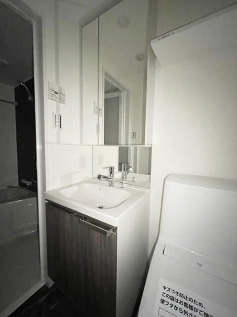 洗面設備　同一仕様