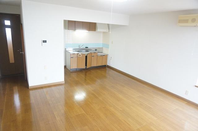 居室・リビング　リビング２