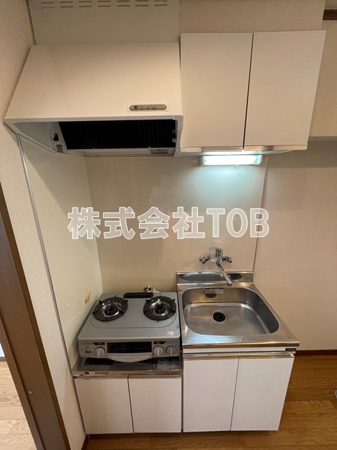 キッチン　家主様がコンロ設備としてご用意致しました。