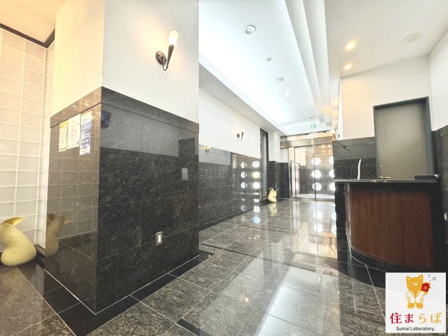 エントランス　「暮らしの設計図は、ここから始まります。」