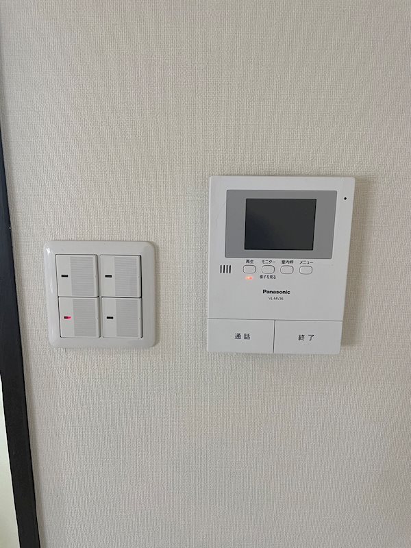 セキュリティ　※別号室の写真です。（実際のお部屋とは異なります）