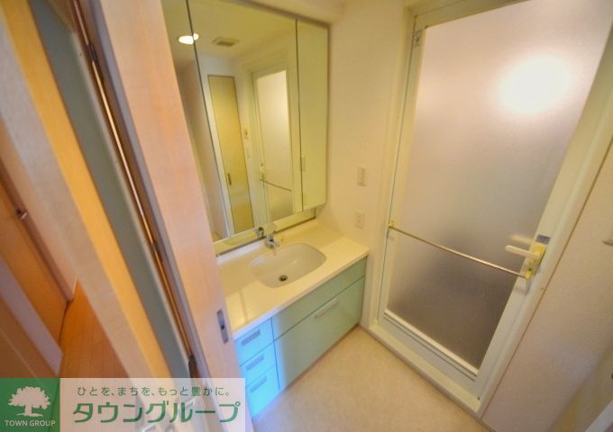 洗面設備　※同建物参考写真