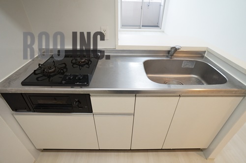 キッチン　写真は反転のお部屋です